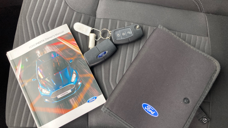 Ford Fiesta 1.25 82 Zetec 5dr Petrol Hatchback